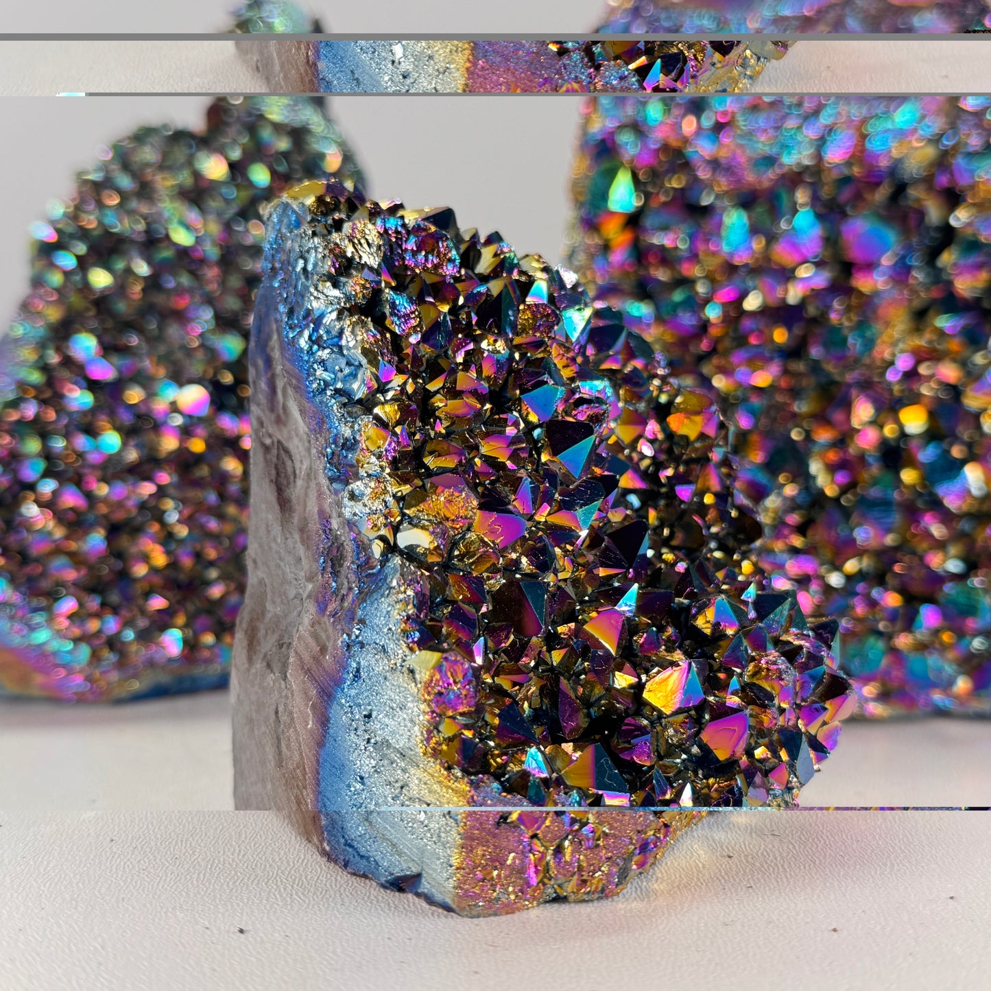 Titanium rainbow cluster cut base