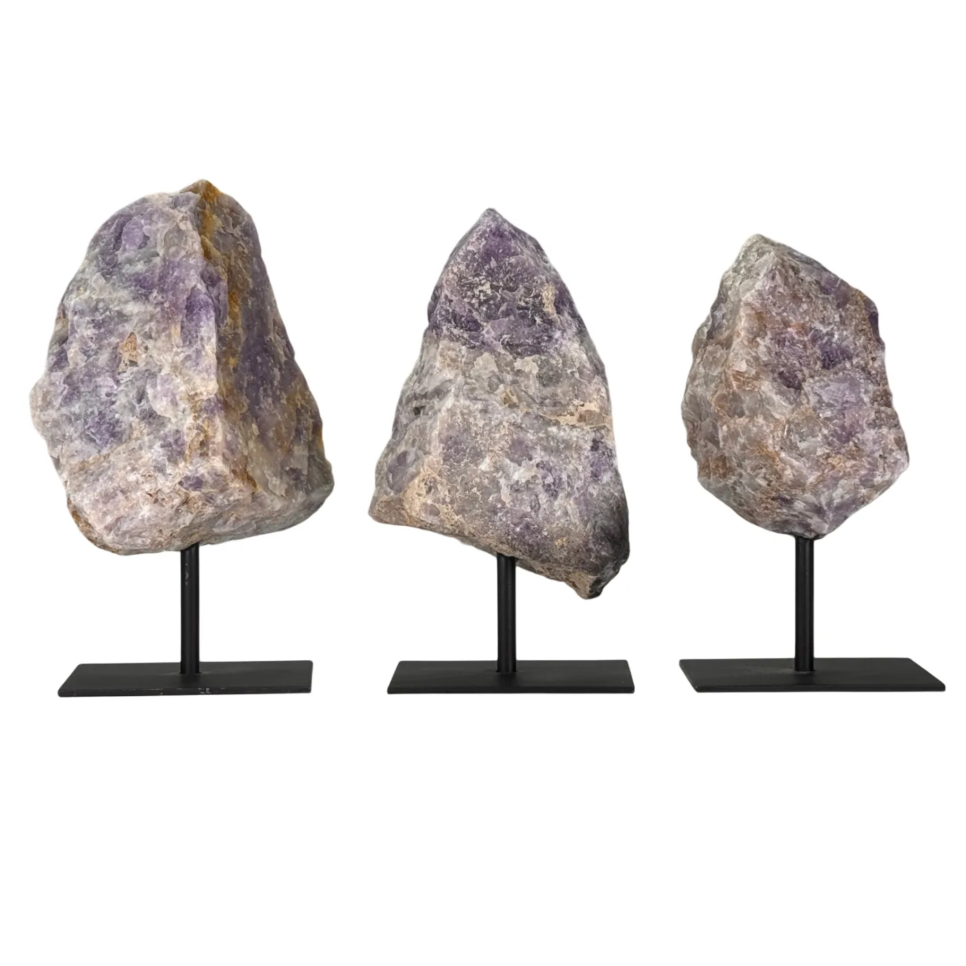 Ruwe Amethist op Zwarte Metalen Standaard – uit Brazilië